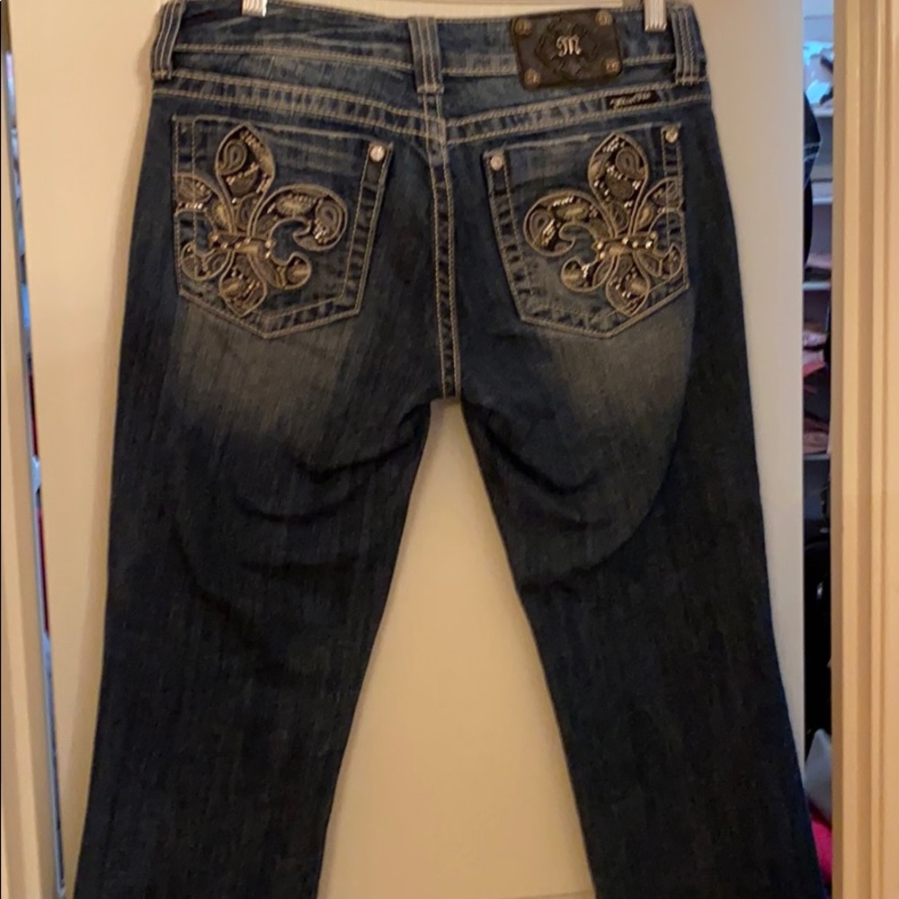Miss Me Capri’s size 30